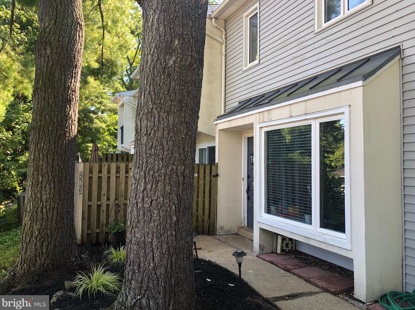 283 W Chelsea Cir, Newtown Square, PA 19073