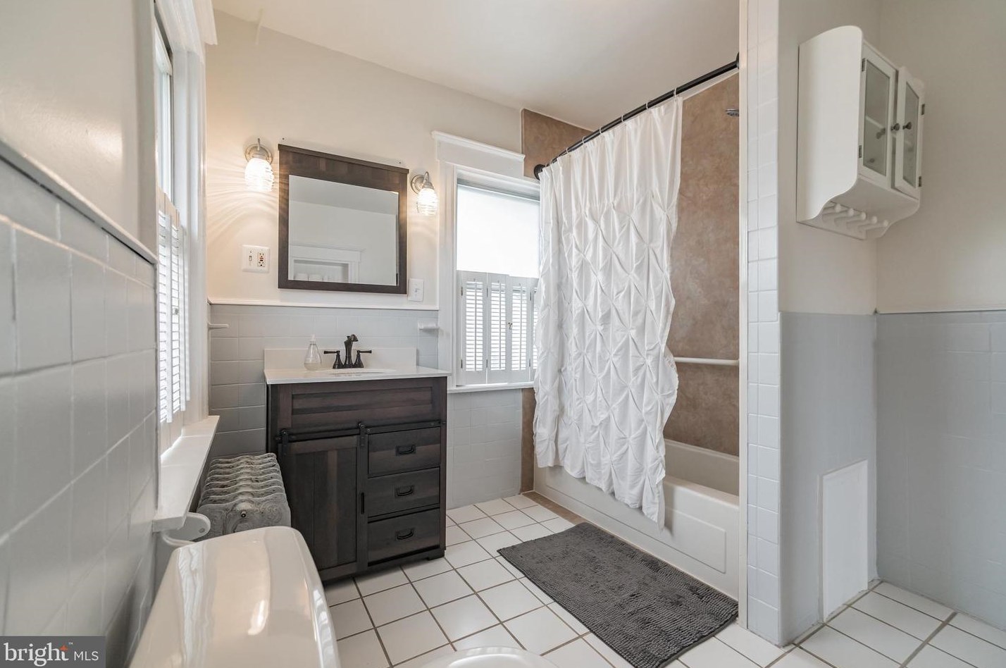 108 Lynn Blvd, Upper Darby PA 19082-1216 exterior