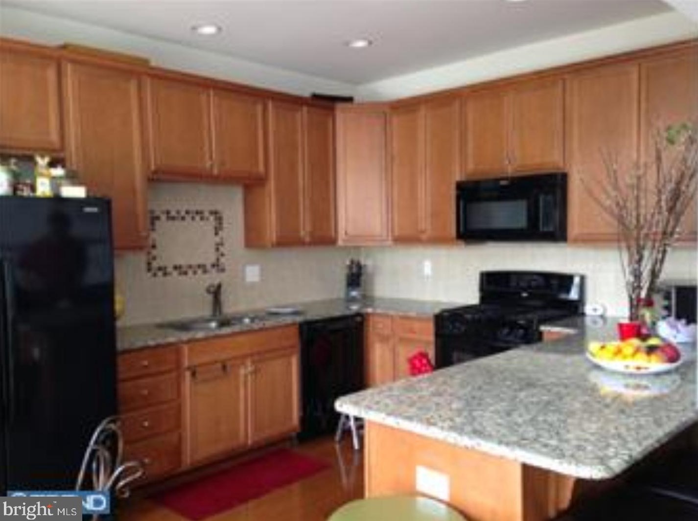 75 Wharton Dr, Glen Mills, PA 19342