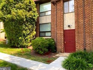 708 Putnam Blvd #5a, Media, PA 19086