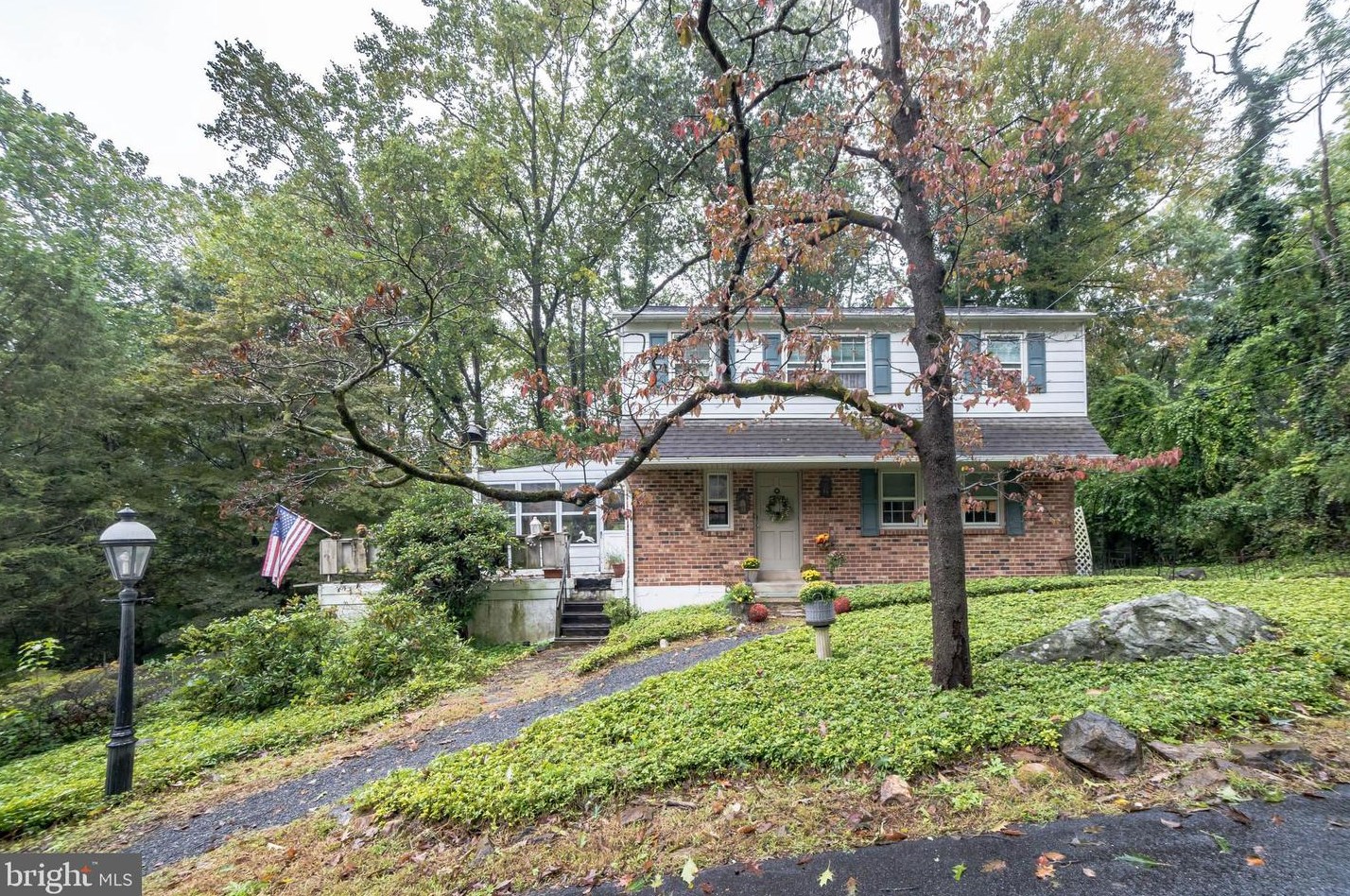 11 Castle Rock Rd, Newtown Square, PA 19073