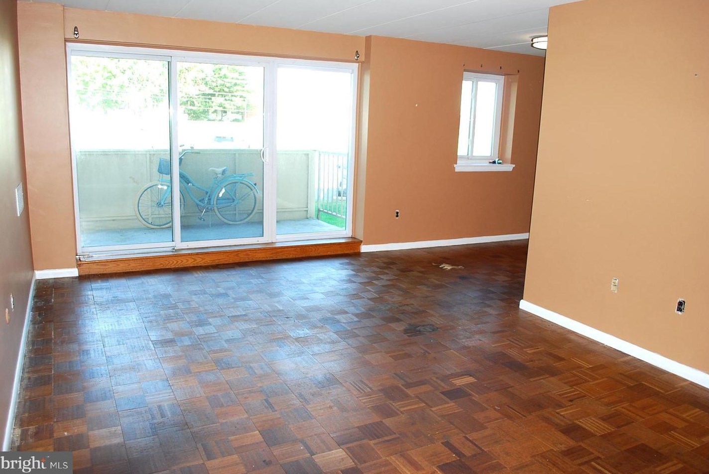 801 Chester Rd, Swarthmore, PA 19081-2728