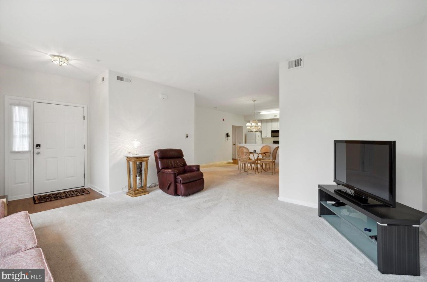 1496 Palmer Dr, Coal Township, PA 19064