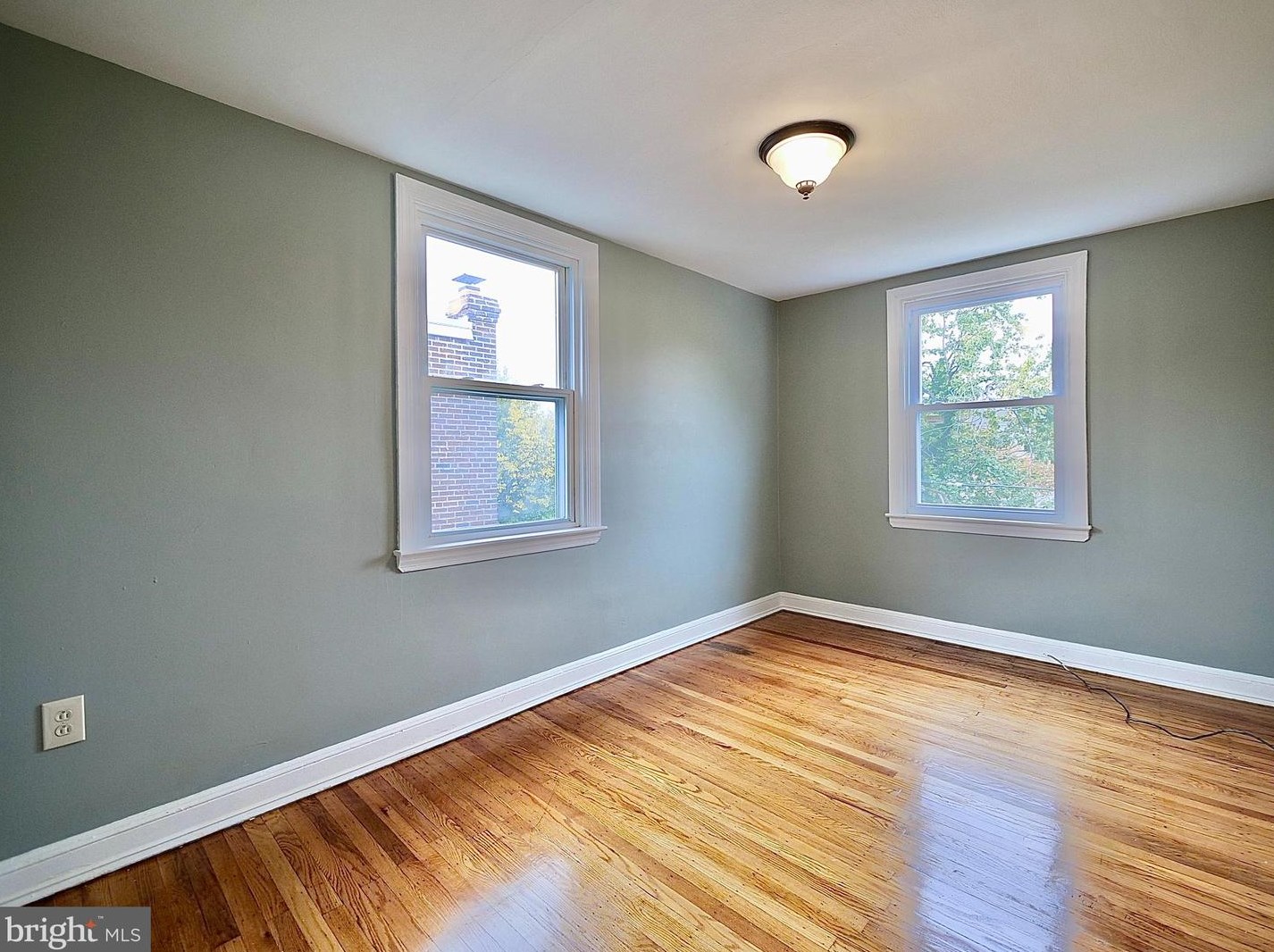 352 22nd St, Chester PA  19013-5120 exterior