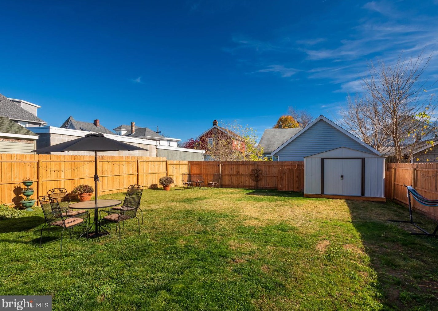 9 W Chelton Rd, Chester, PA 19015