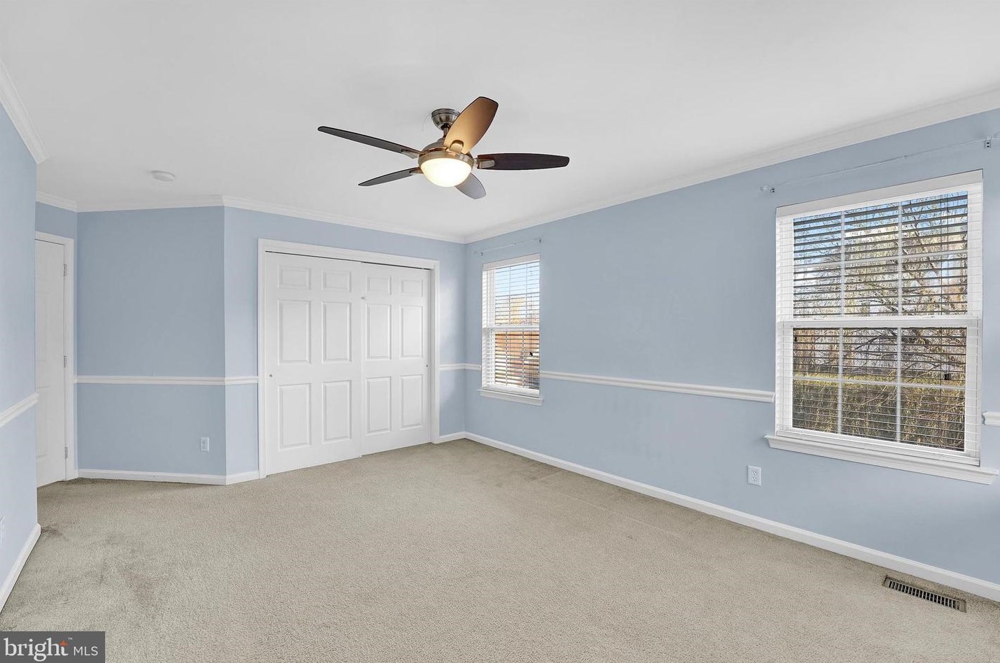 20 Venuti Dr, Chester PA 19014-3600 exterior