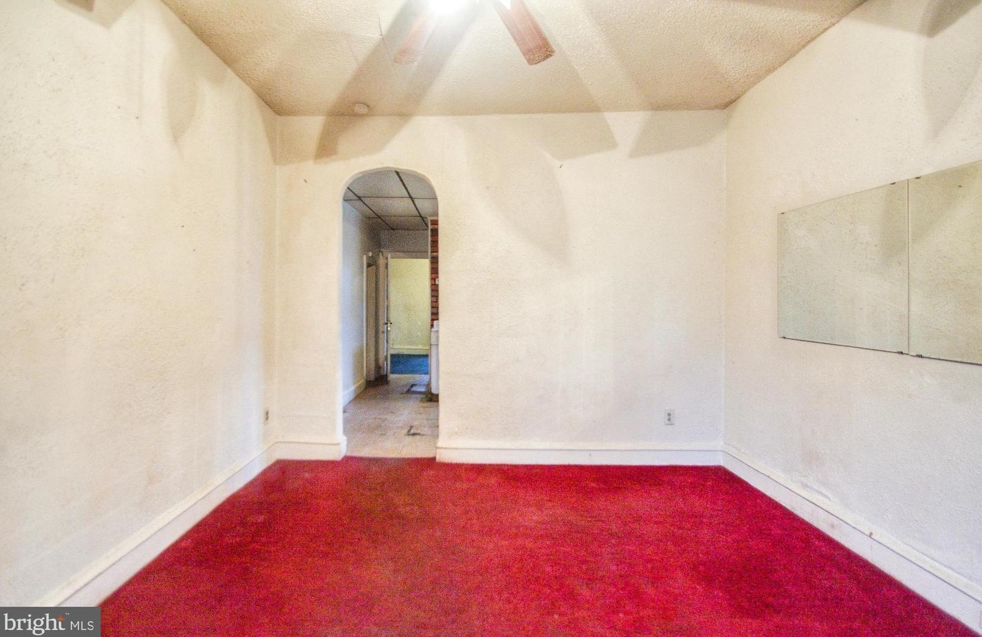 502 Clifton Ave, Sharon Hill, PA 19079-2201