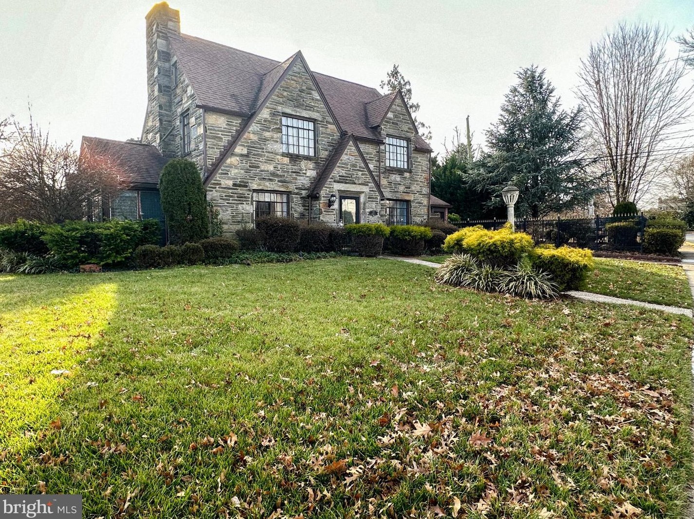 474 Derwyn Rd, Oakview, PA 19026