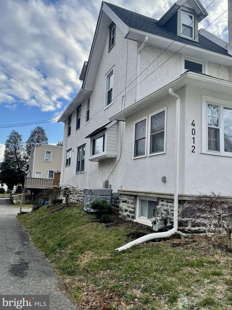 4012 Lasher Rd, Oakview, PA 19026