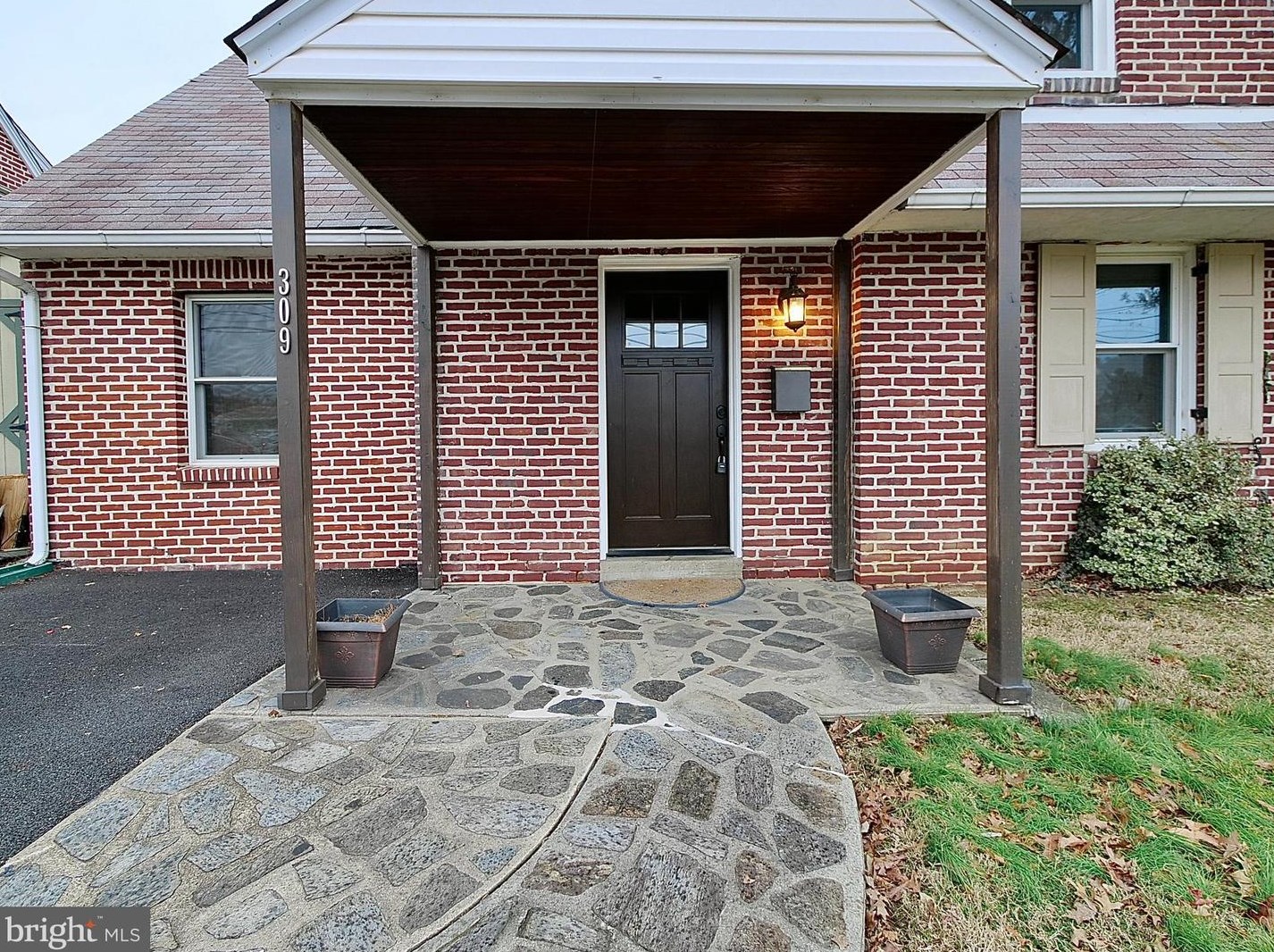 309 Burk Ave, Ridley Park, PA 19078