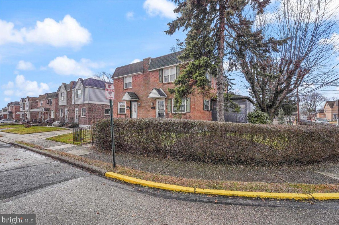 426 Folsom Ave, Prospect Park, PA 19076