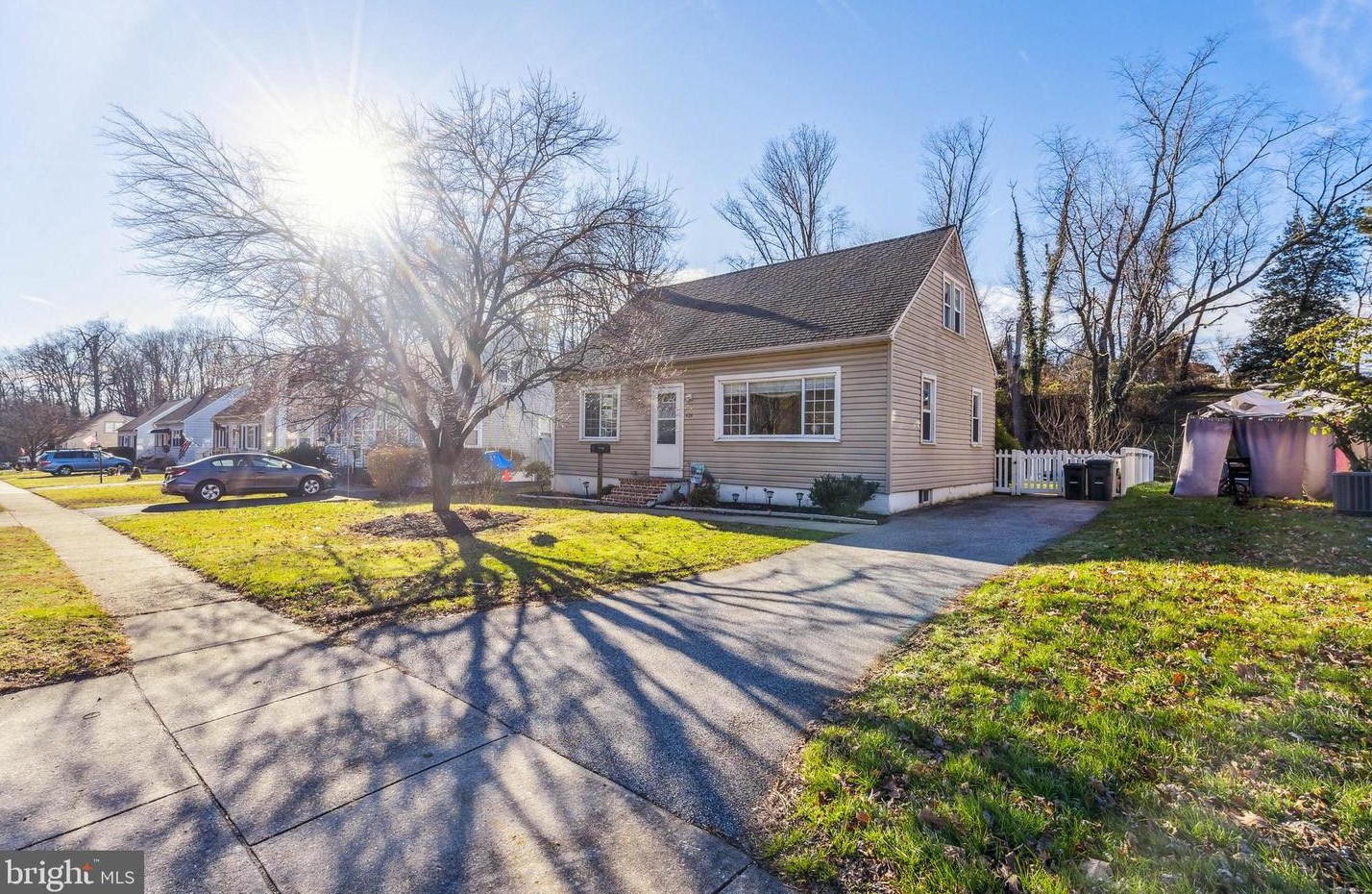 424 Brookhaven Rd, Chester, PA 19015-1802