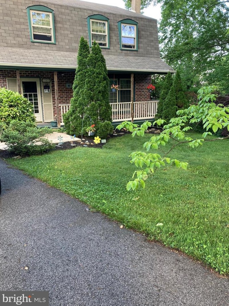 187 Woodlark Ln, Media, PA 19063
