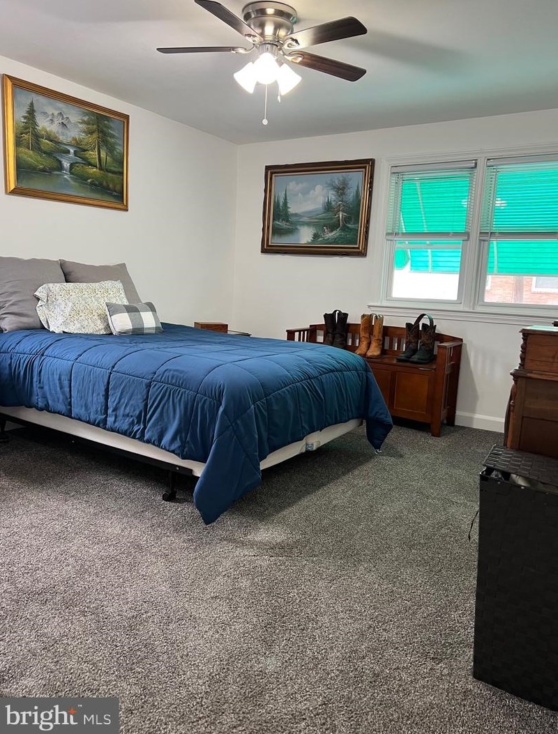 2240 Manor Ave, Upper Darby PA  19082-5414 exterior