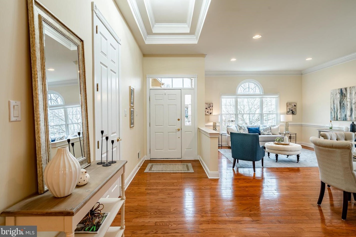 6 Field Dr, Boothwyn, PA 19060