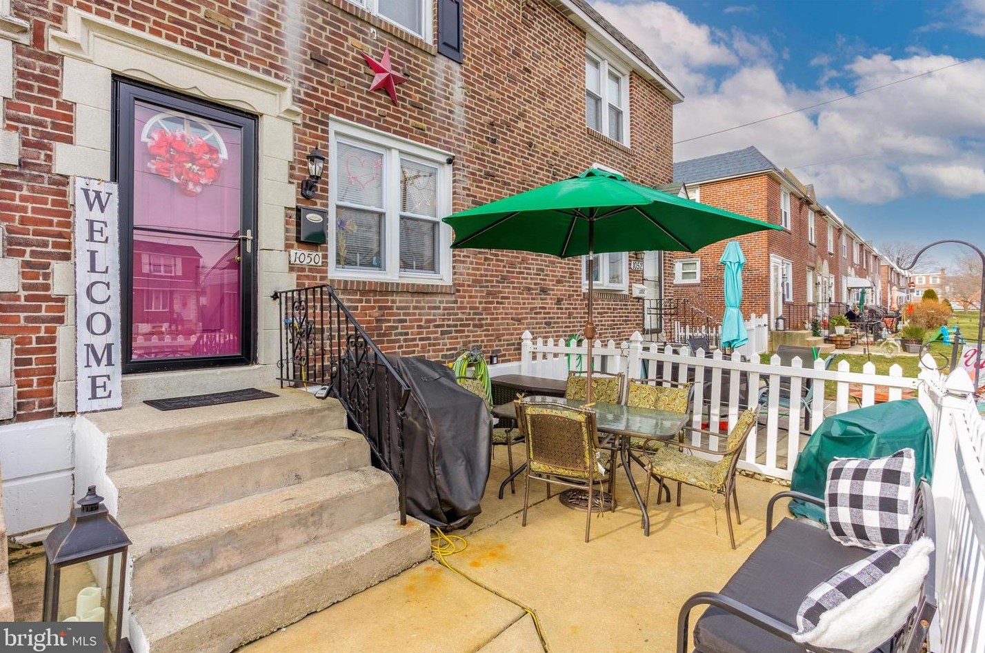1050 Cedarwood Rd, Manor, PA 19036