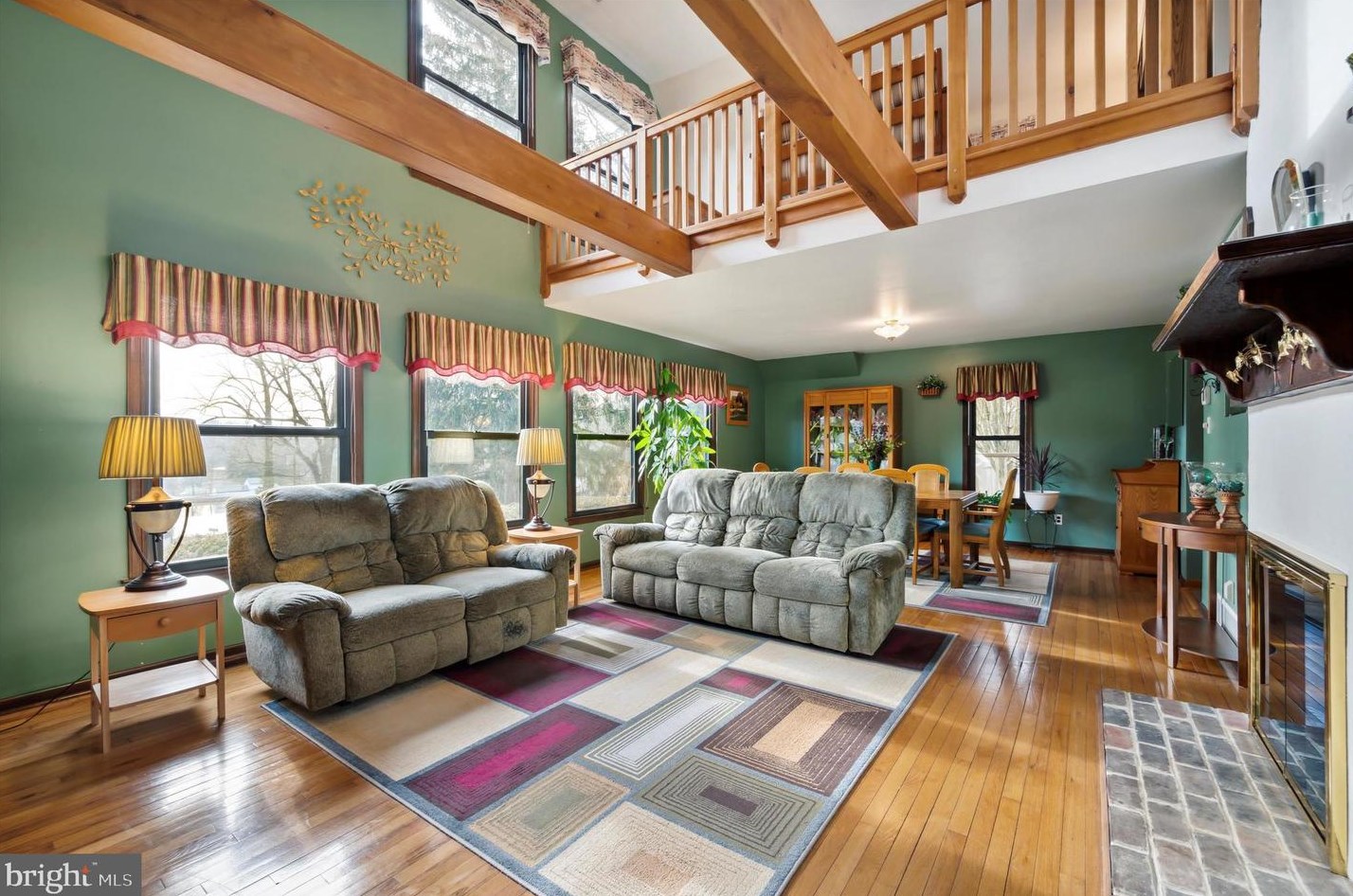 220 Crum Creek Rd, Coal Township, PA 19063