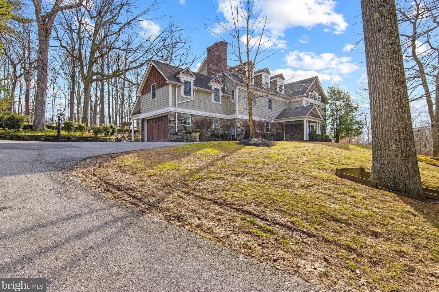 217 Marple Rd, Haverford, PA 19041