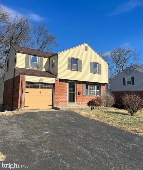 533 Ridley Cir, Morton, PA 19070