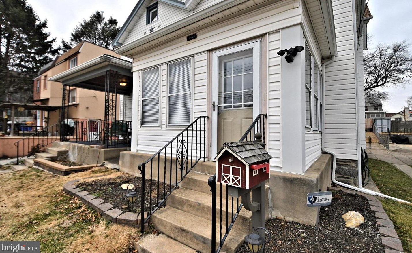 3217 Berkley Ave, Oakview, PA 19026
