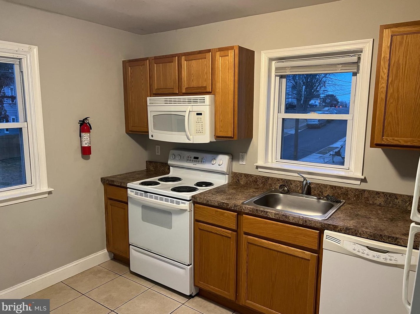 199 Balignac Ave #a, Woodlyn, PA 19094