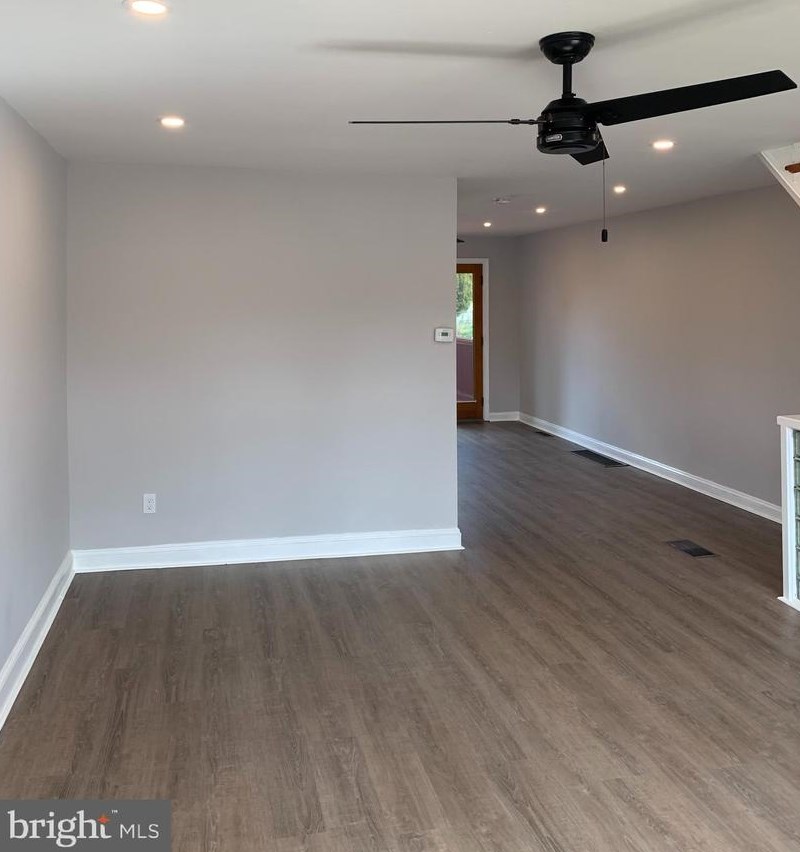 1131 Oakwood Dr, Manor, PA 19036