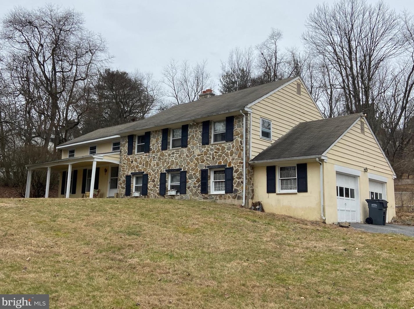 9 Fox Valley Ln, Glen Mills, PA 19342