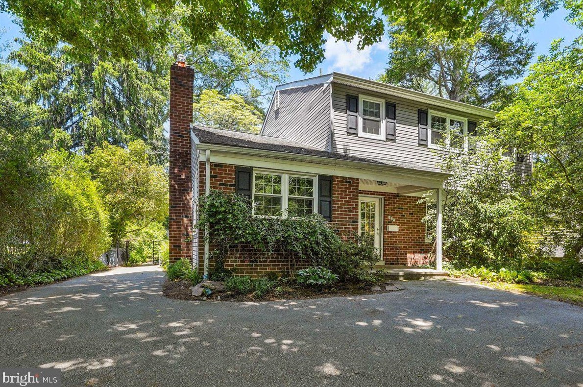 109 Yale Ave, Swarthmore, PA 19081-1609