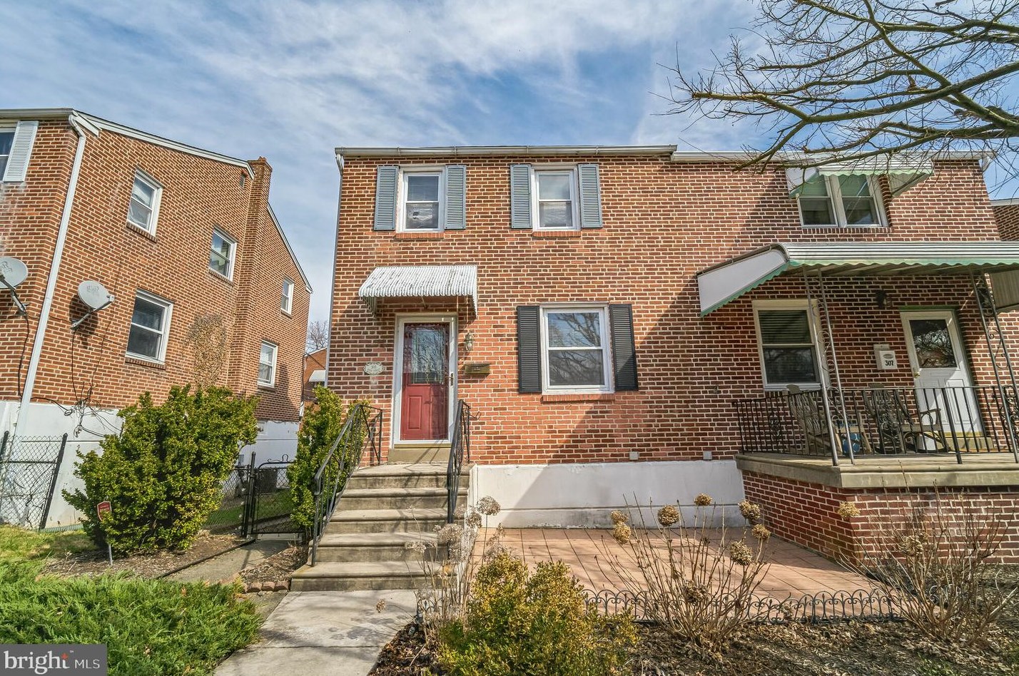 305 High St, Sharon Hill, PA 19079