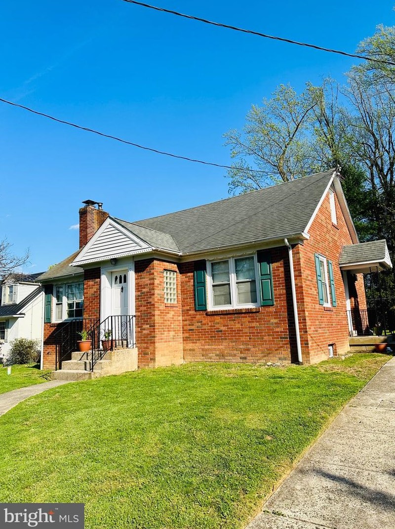 117 Chestnut St, Newtown Square, PA 19073