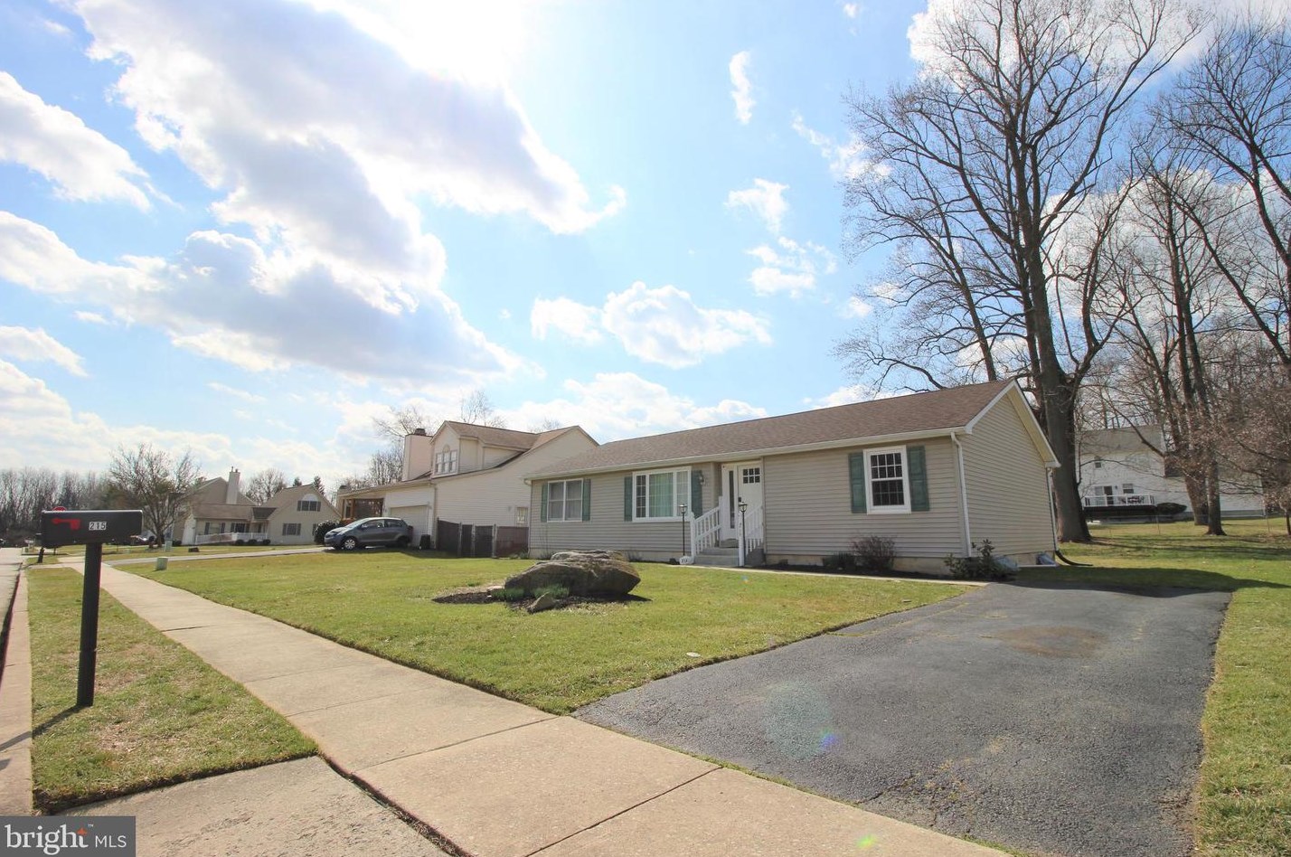 215 Ryans Run, Boothwyn, PA 19061