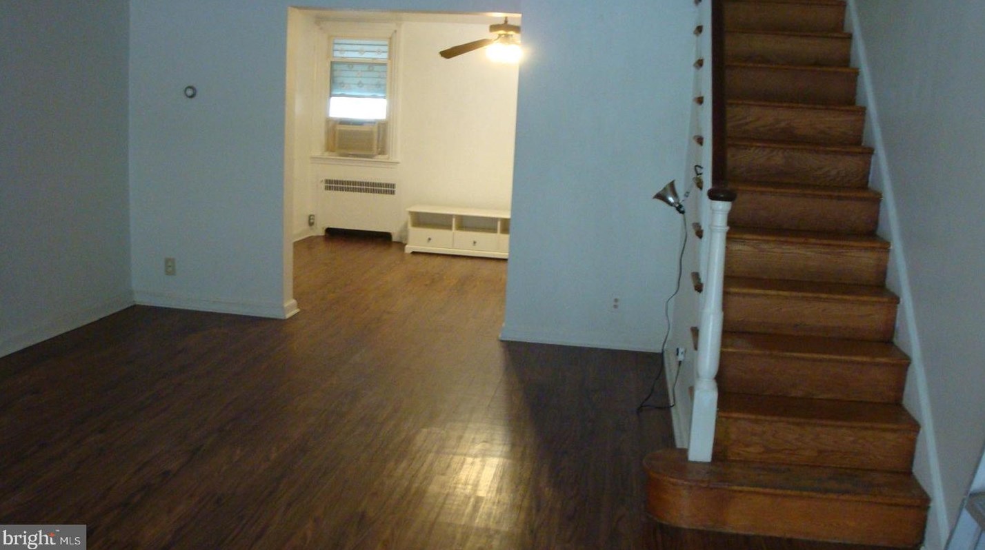 122 Richfield Rd, Upper Darby, PA 19082-4126