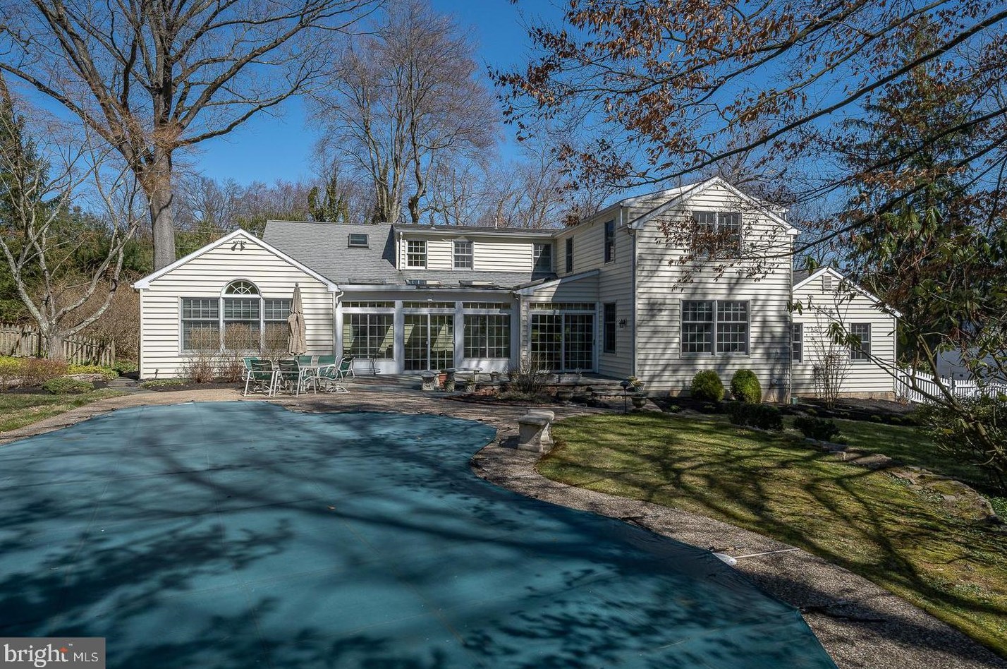 750 King Of Prussia Rd, Wayne, PA 19087