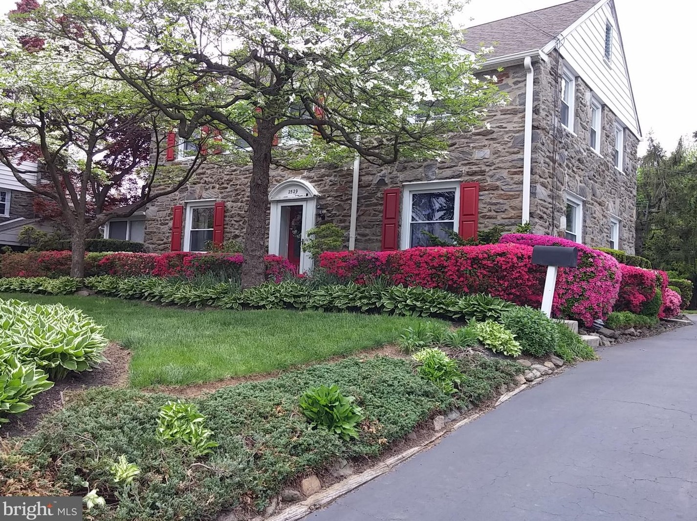 2529 Garrett Rd, Oakview, PA 19026