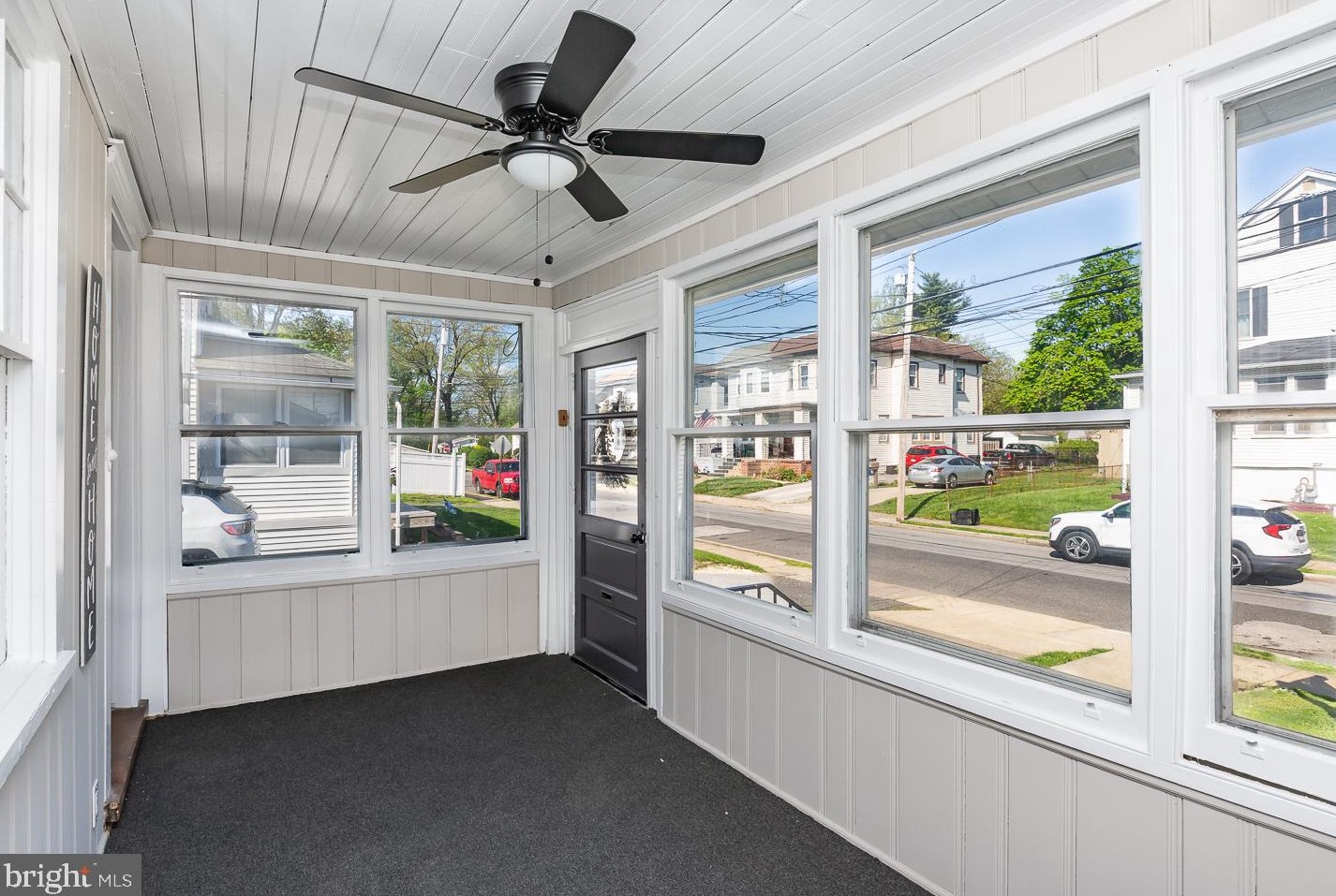 17 Ridgeway Ave, Manor PA  19036-1923 exterior