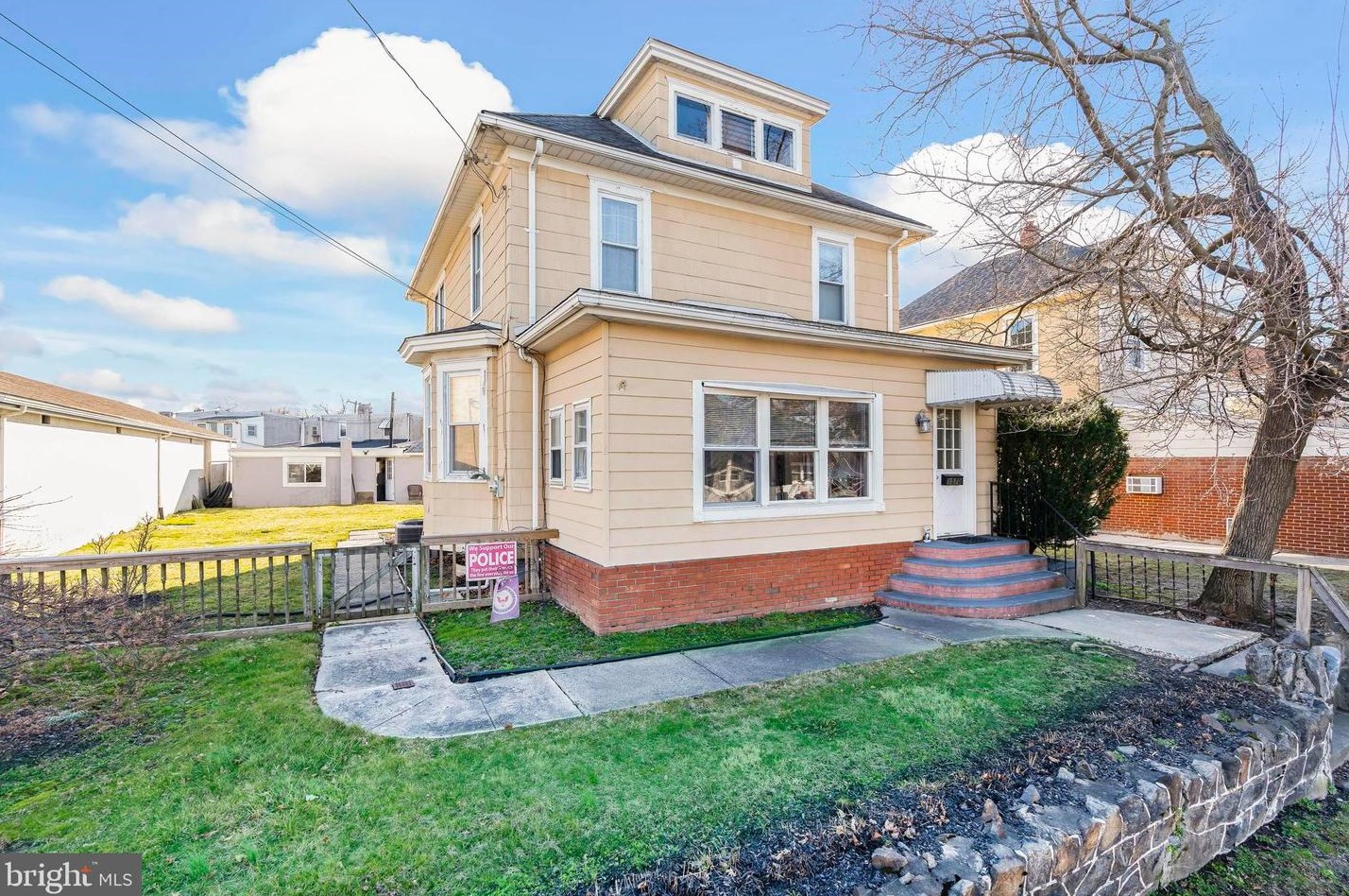 1570 Chichester Ave, Boothwyn, PA 19061