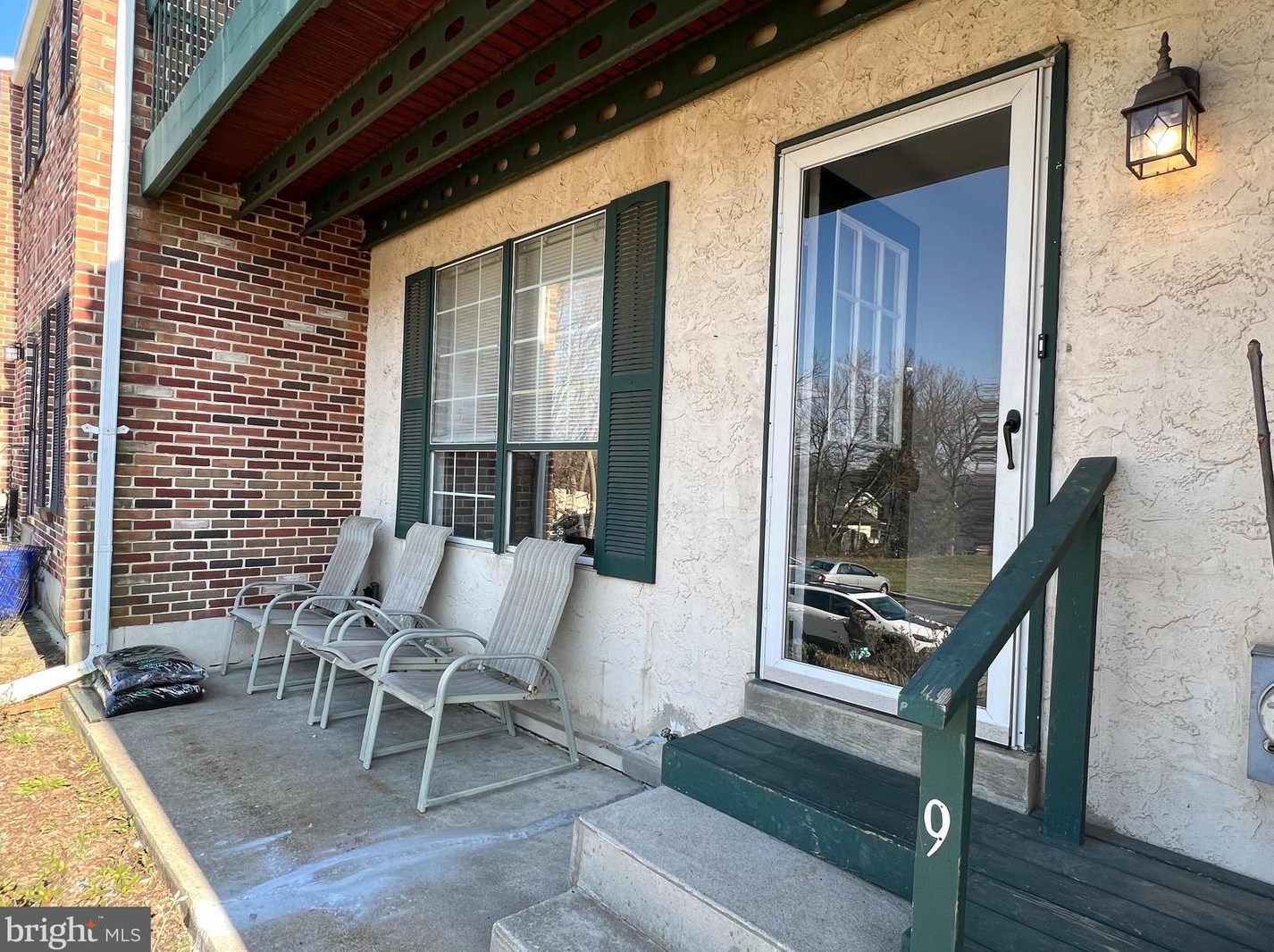 9 Colonial Way, Chester PA  19014-1418 exterior