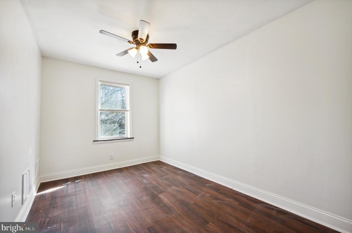 1017 Remington St, Chester PA 19013-6306 exterior