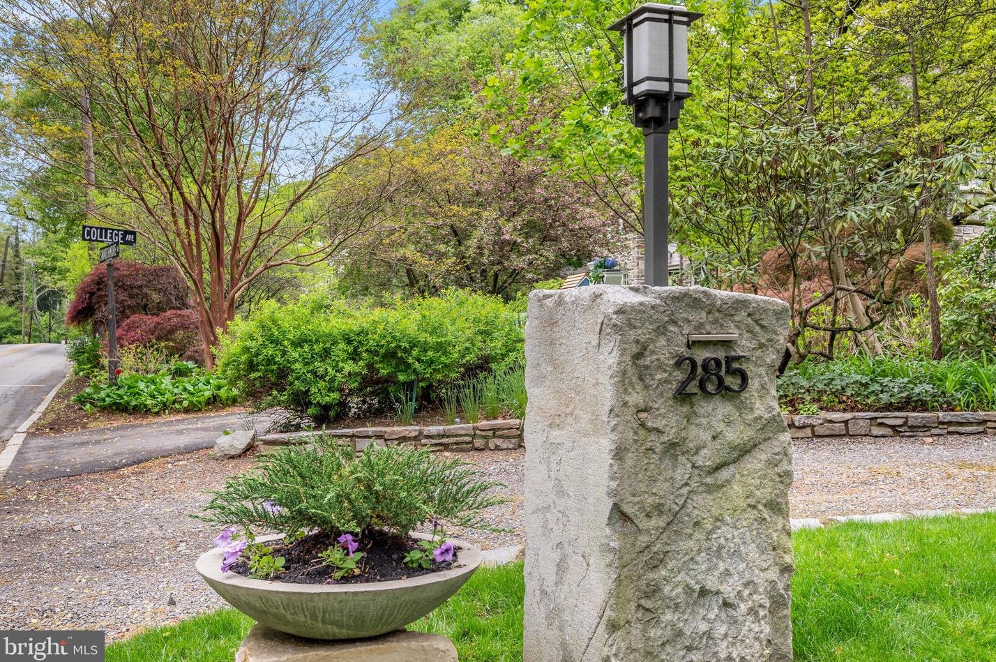 285 Swarthmore Ave, Swarthmore, PA 19081-1224