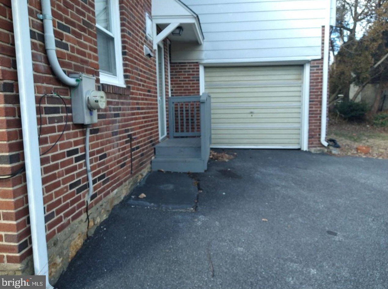 1235 Blythe Ave, Oakview, PA 19026