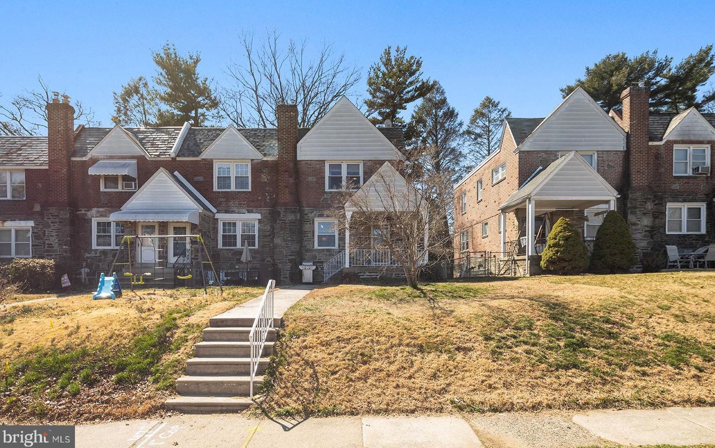 716 Fairfax Rd, Oakview, PA 19026