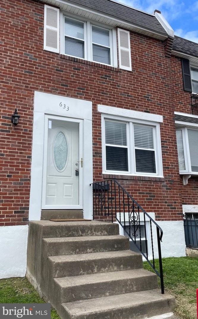 633 Beech Ave, Manor, PA 19036