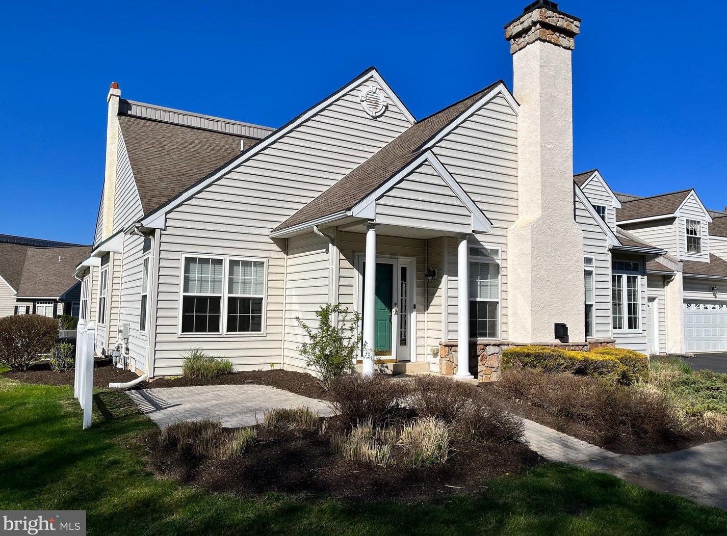 1104 Churchill Ln, Boothwyn, PA 19060