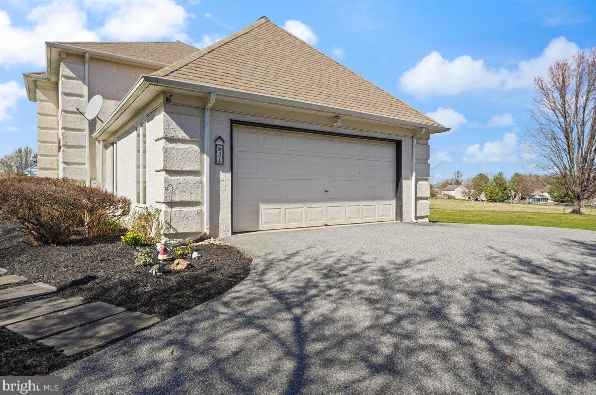 34 James Hayward Rd, Glen Mills, PA 19342