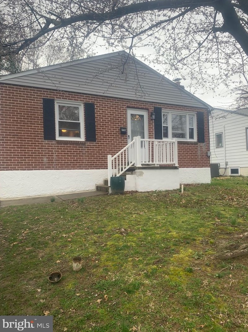 918 Hillside Ave, Boothwyn, PA 19061