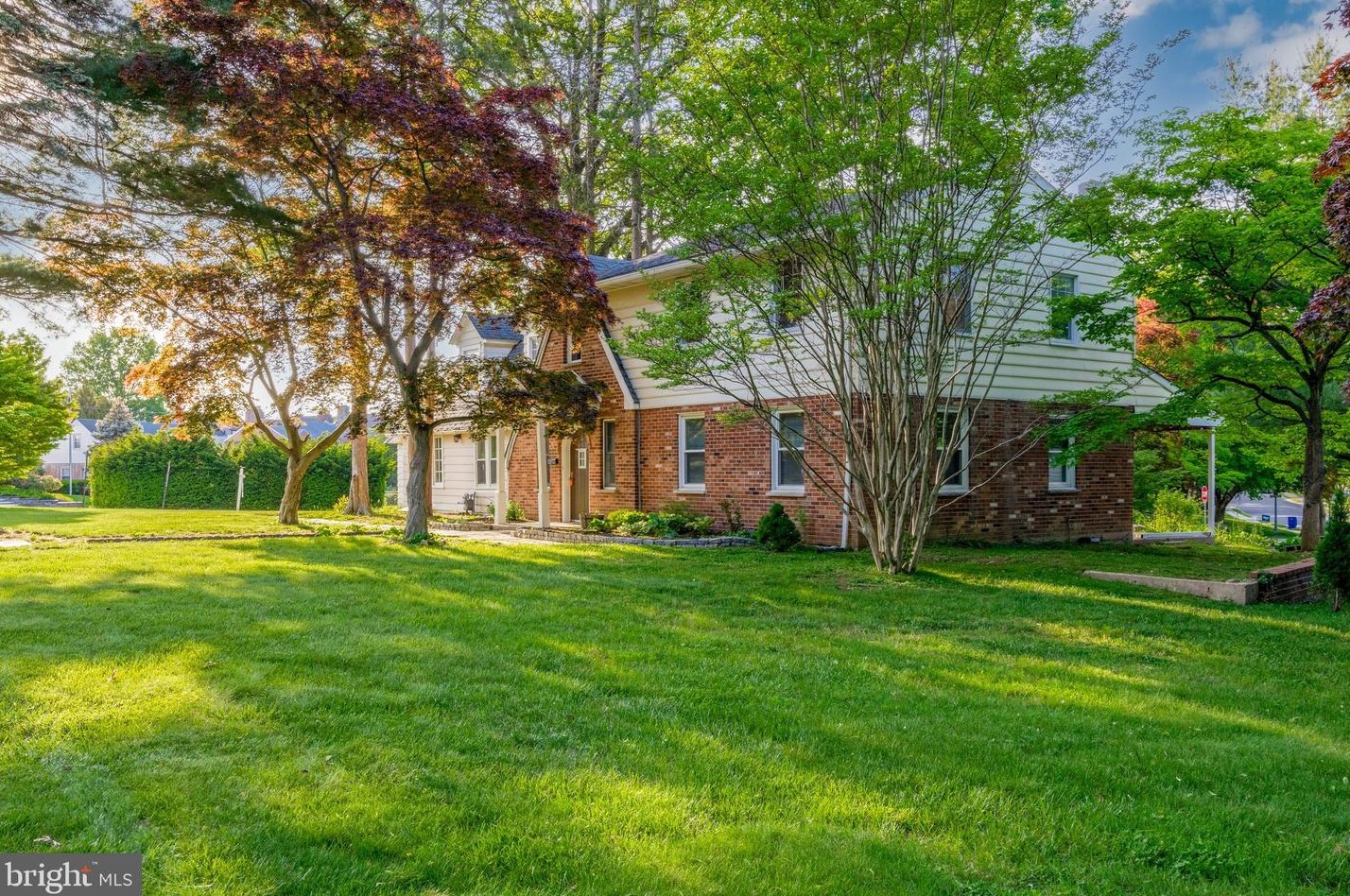 2449 Winding Way, Oakview, PA 19026