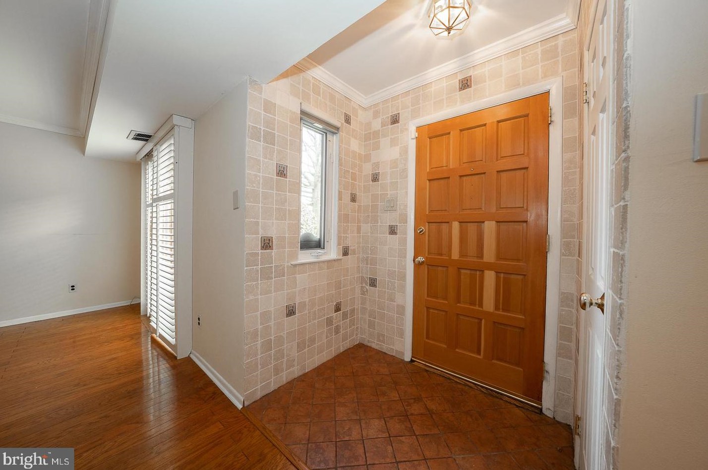 700 Ardmore Ave #410, Ardmore, PA 19003