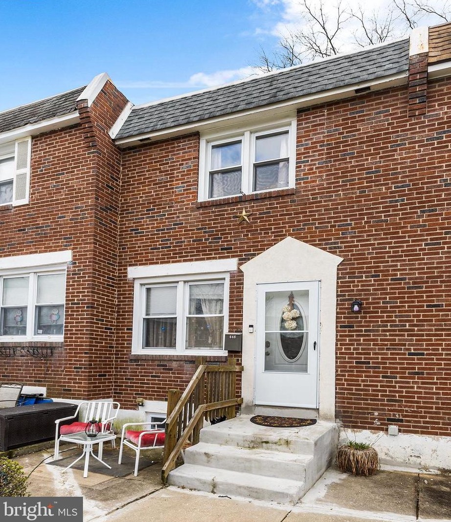 648 Beech Ave, Manor, PA 19036