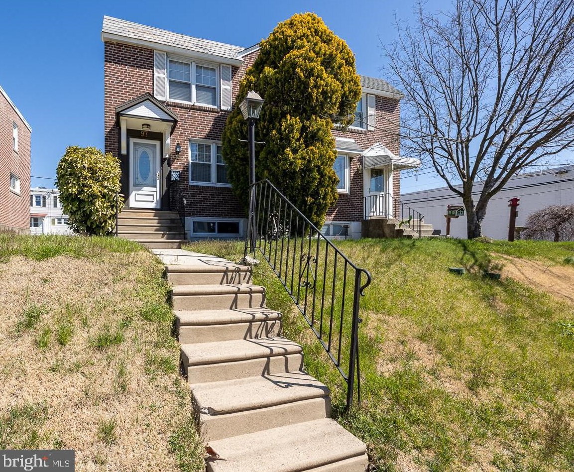 97 Frances Ave, Sharon Hill, PA 19079-1910