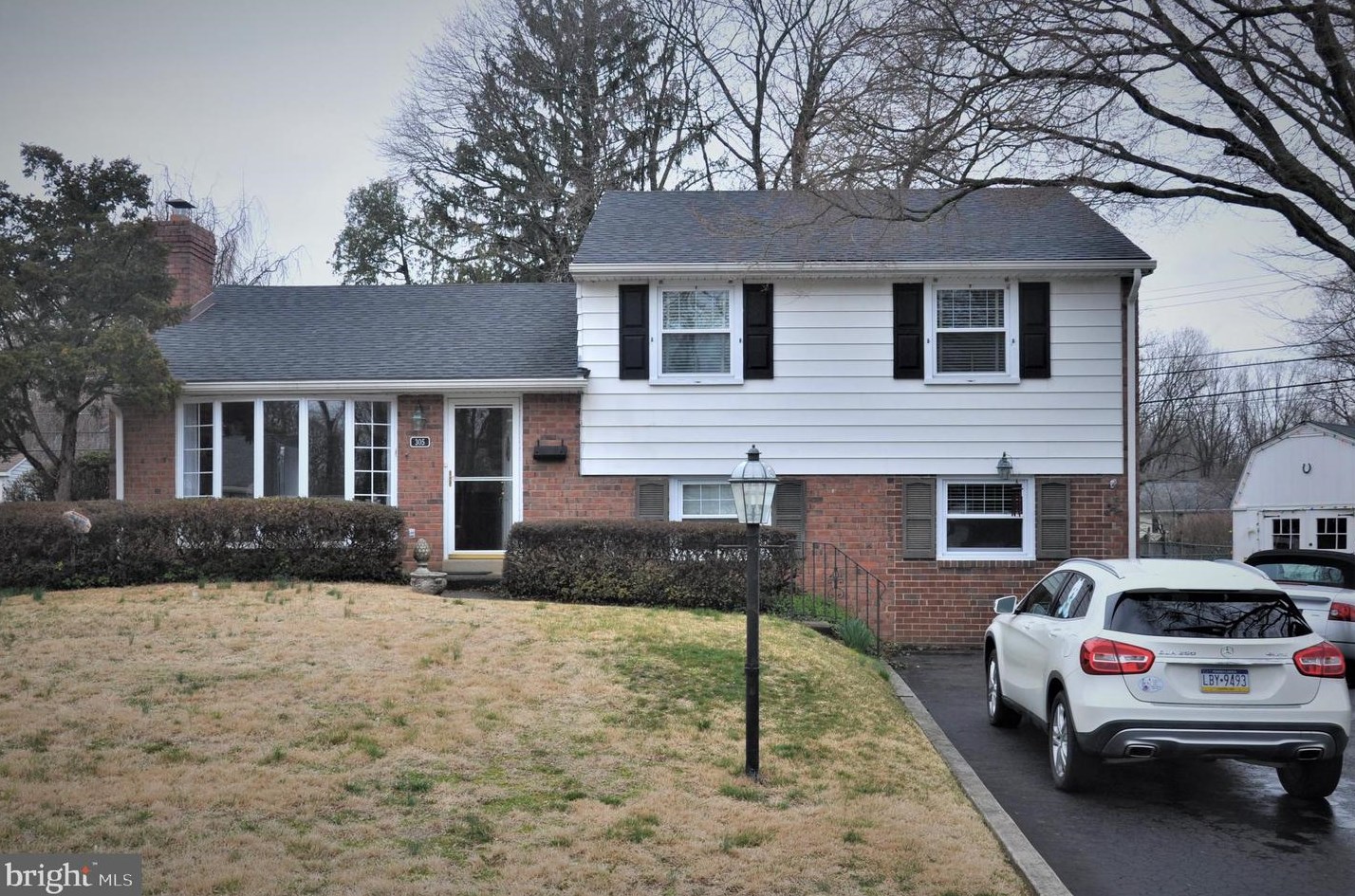 305 Lewis Rd, Coal Township, PA 19064